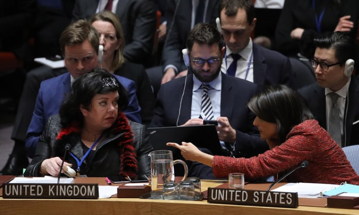 US ambassador to the UN and Karen Pierce, UK ambassador to the UN, during a security council meeting on 10 April 2018 on suspected chemical attacks in Douma, Syria. 